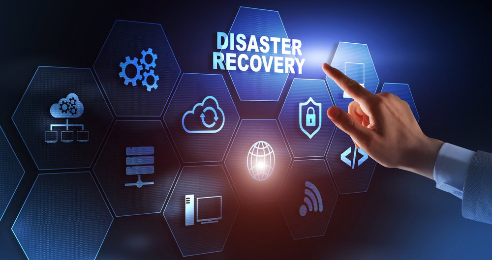 Businessman,Pressing,Recovery,On,Virtual,Screen.,Internet,And,Networking,Concept